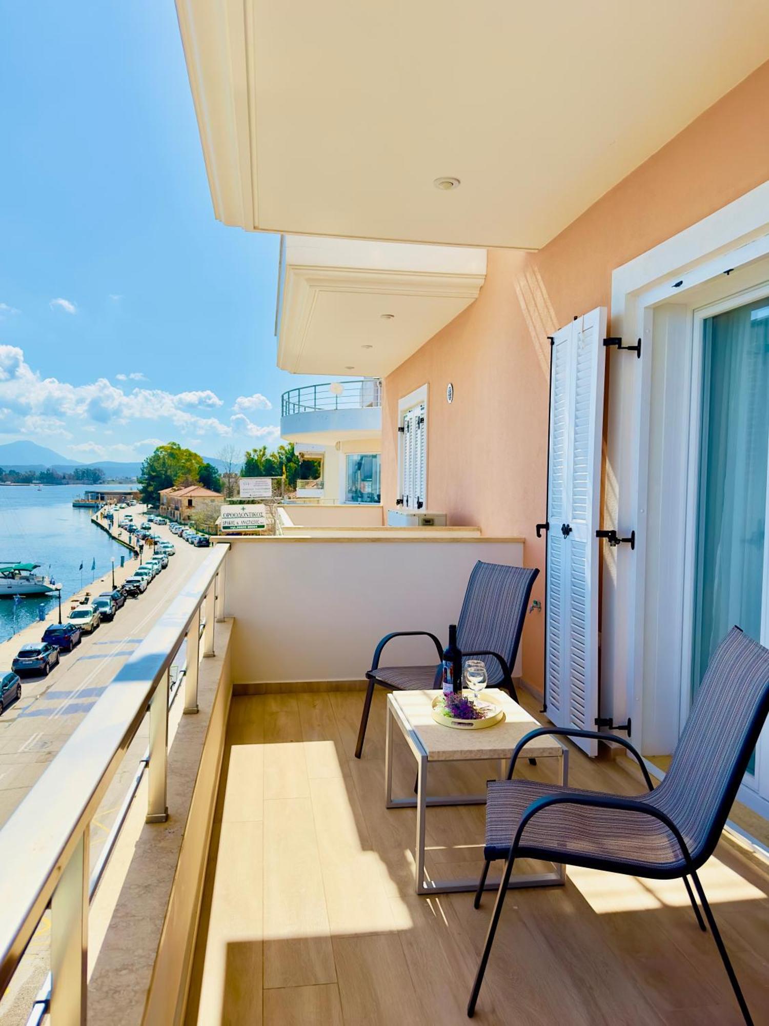 Bluish 3A Apartment Preveza Luaran gambar