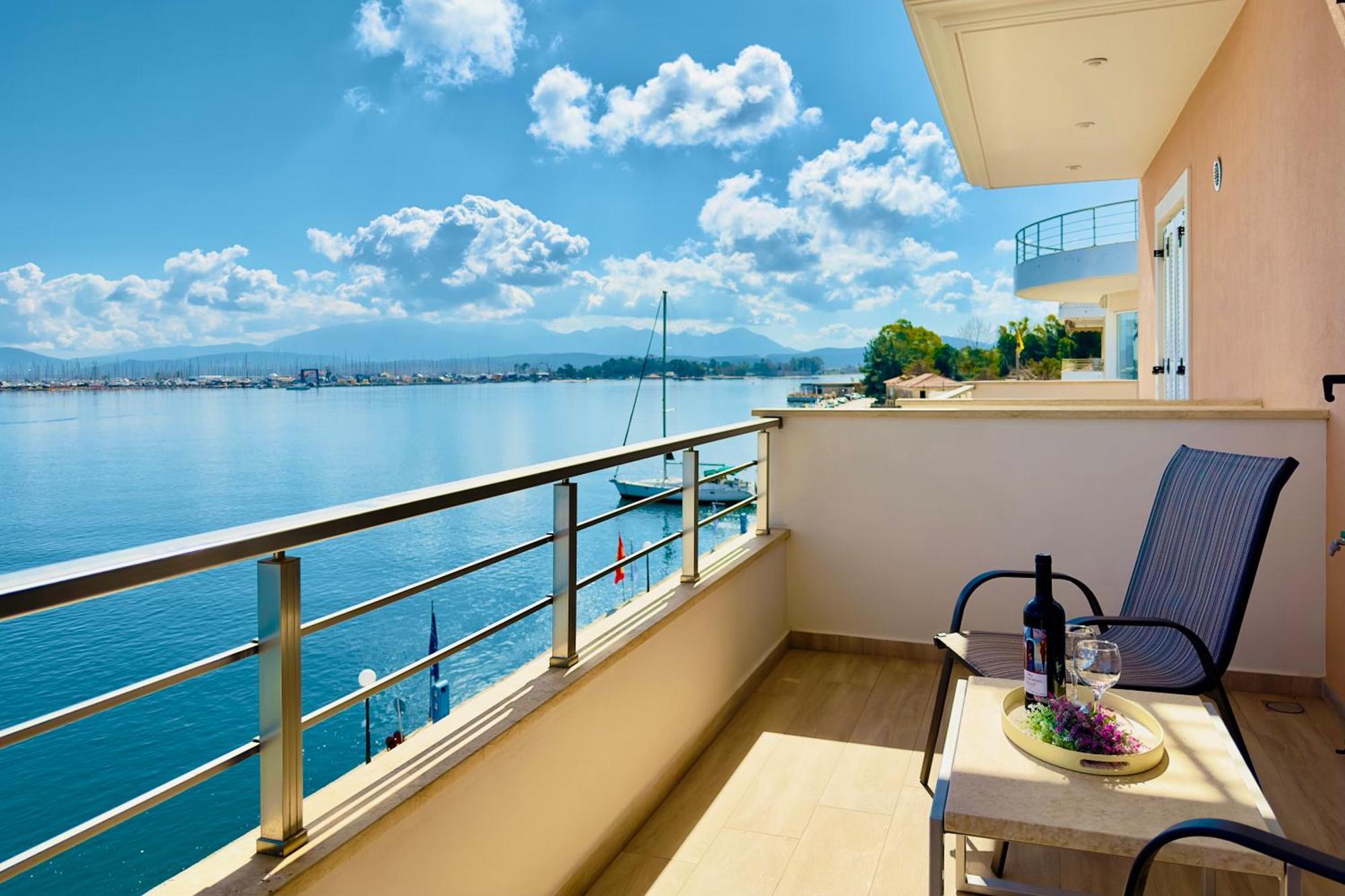 Bluish 3A Apartment Preveza Luaran gambar